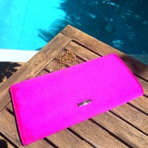 ALDO CLUTCH